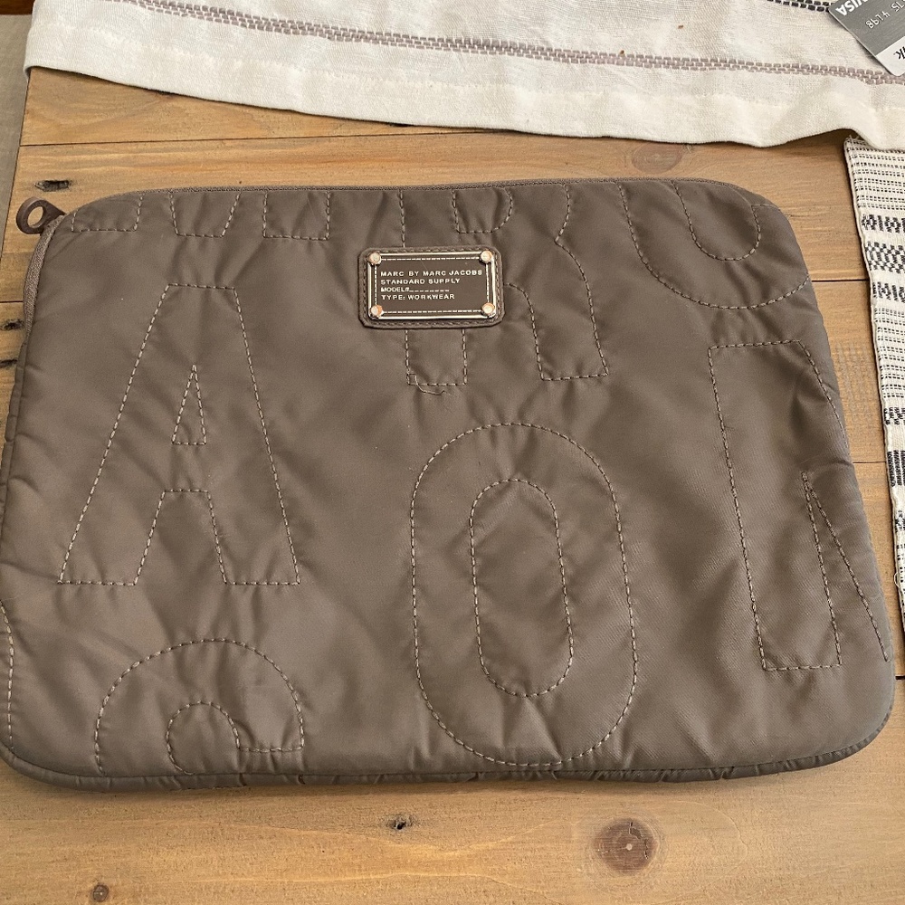 Marc by Marc Jacobs Computer Sleeve - Gray